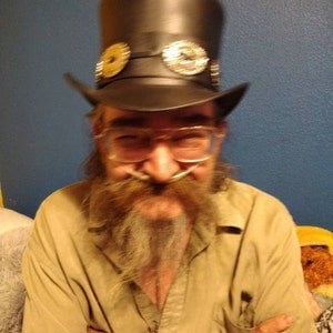 Top Hat-Rocker Black Leather Slash Style Conchos Band,Gothic Top hat,Custom Leather hat,Steampunk Top Hat